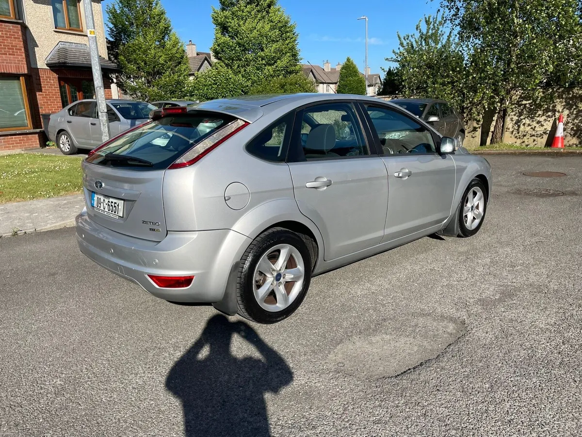 FORD FOCUS ZETEC 1.8 TDCI low miles - Image 4