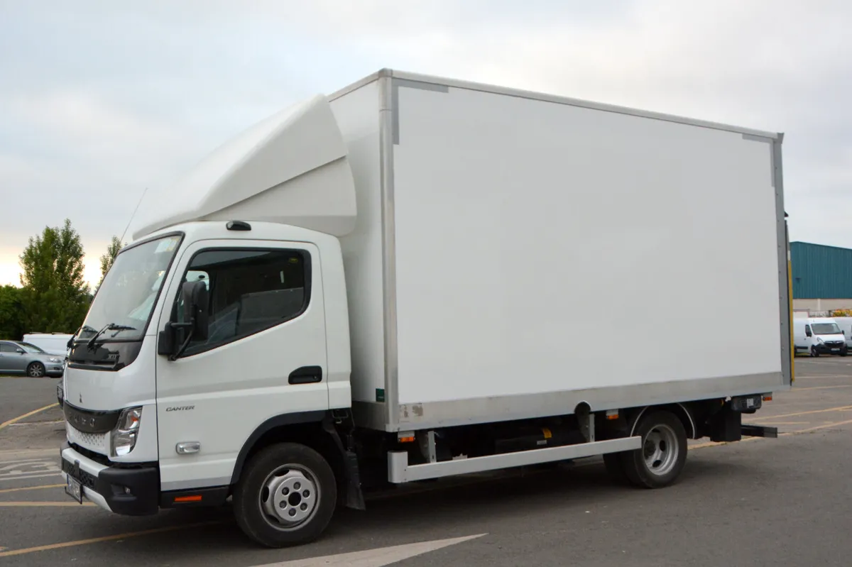 Mitsubishi Fuso 3.5T Box & Lift - 4 year warranty - Image 1