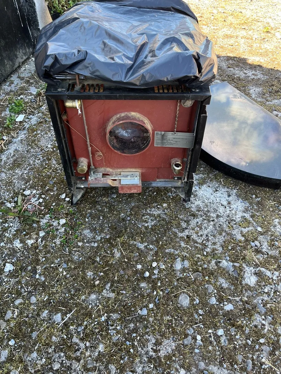 Back boiler stove  and granite for sale - Image 2