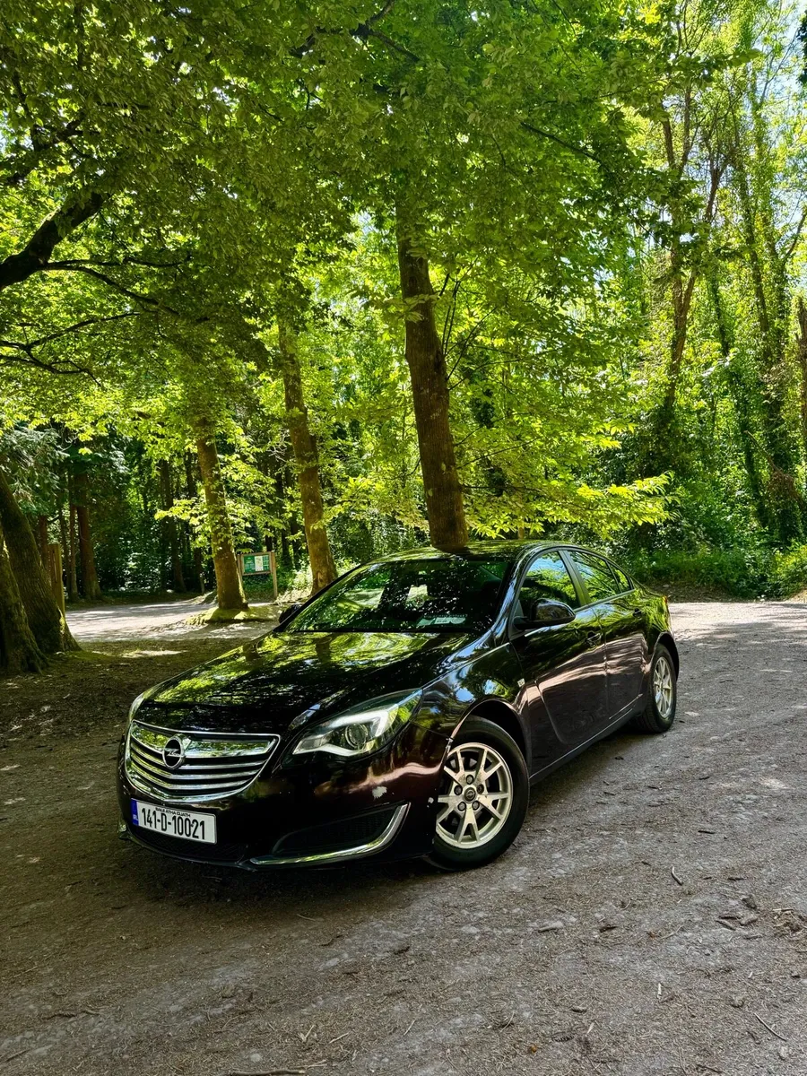 2014 Opel Insignia huge service history, NEW NCT - Image 3