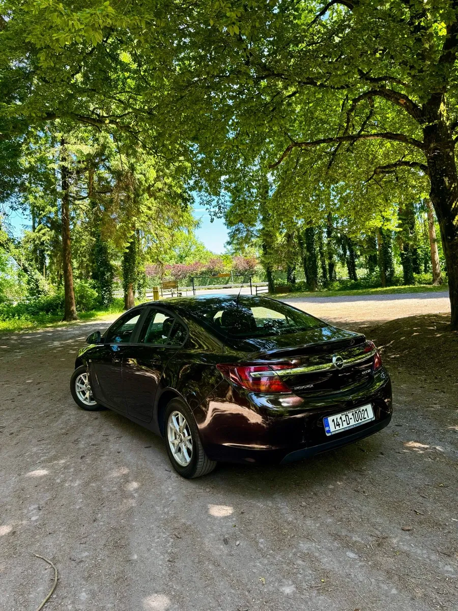 2014 Opel Insignia huge service history, NEW NCT - Image 4