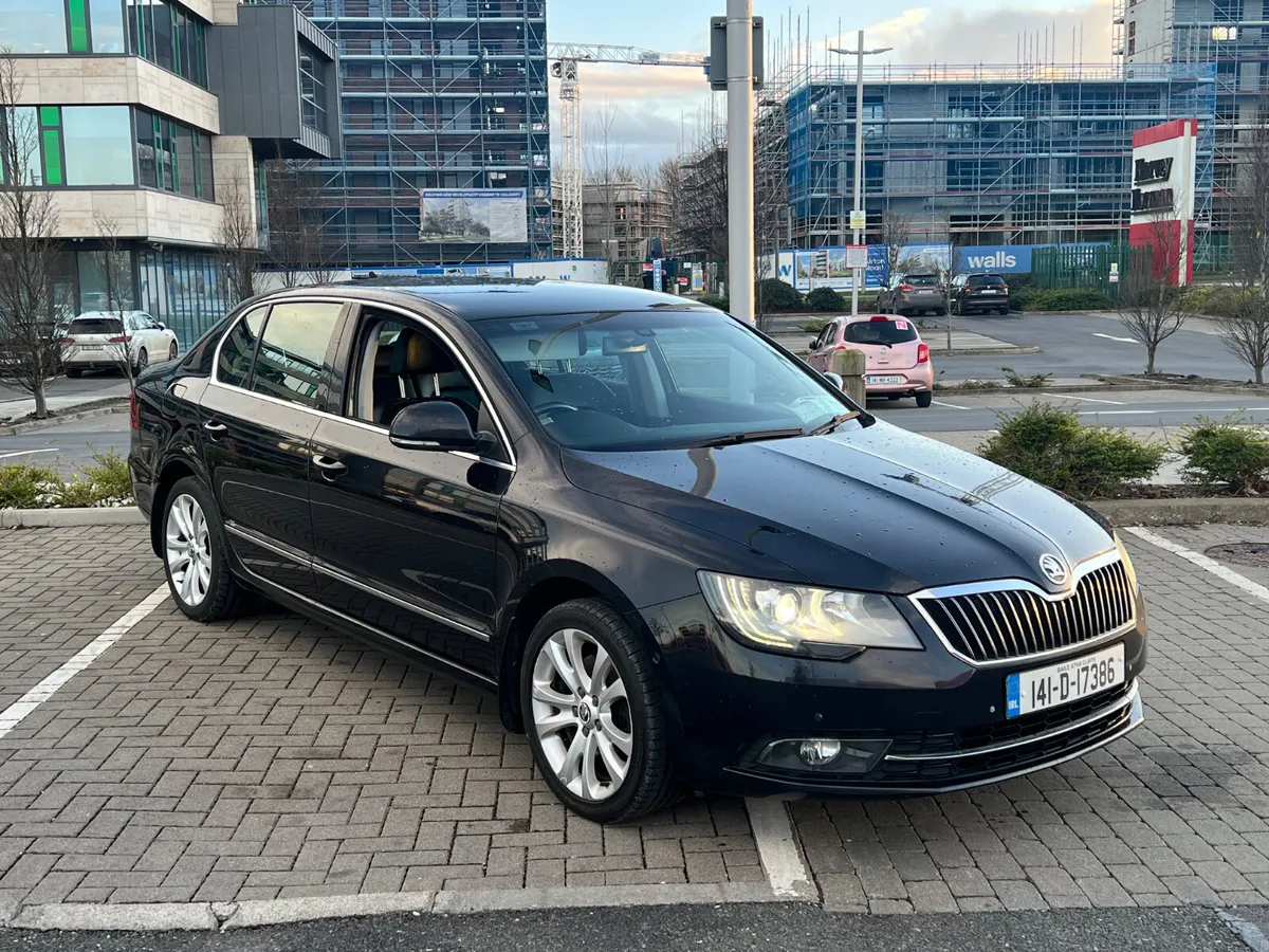 Skoda Superb Elegance 2014 - Image 1