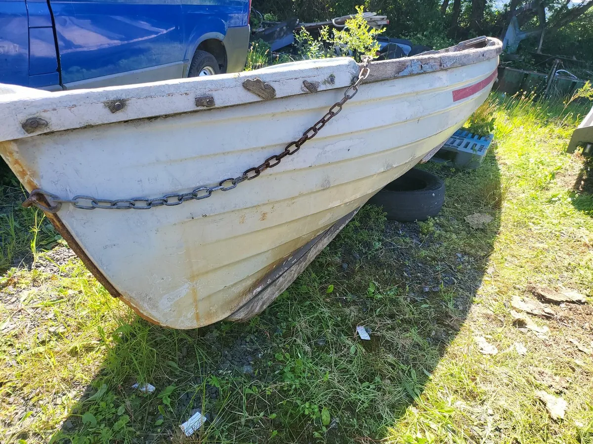 boat  reduced - Image 3