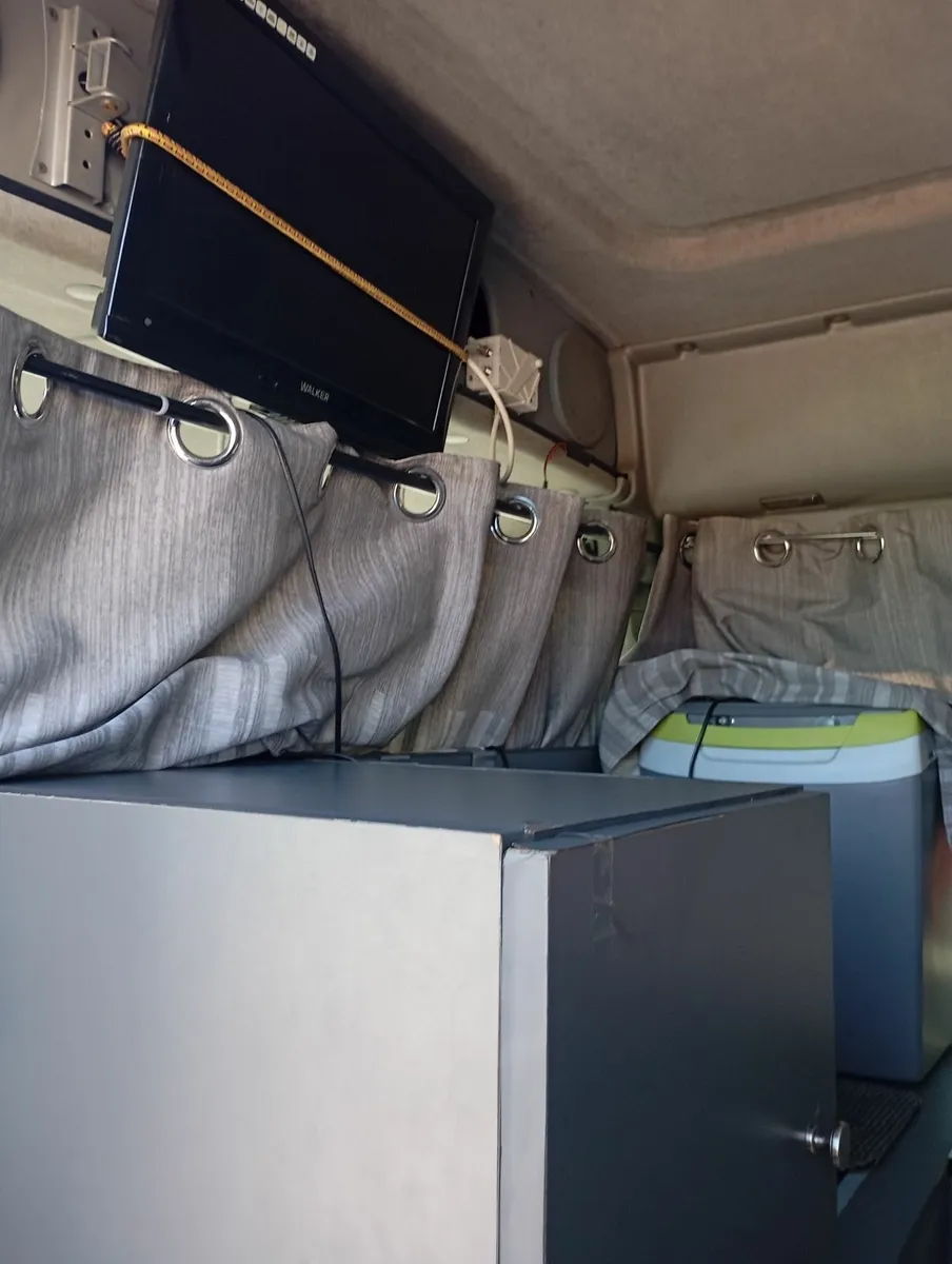 Camper van sold as seen - Image 3