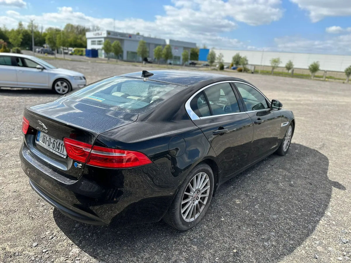 Jaguar XE 2016. 2.0 d - Image 4
