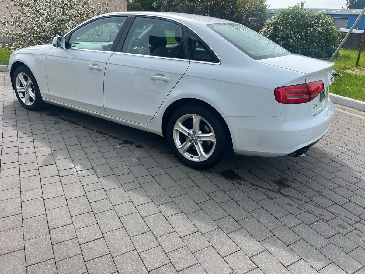 (142) Audi A4 *white*tax+nct - Image 4