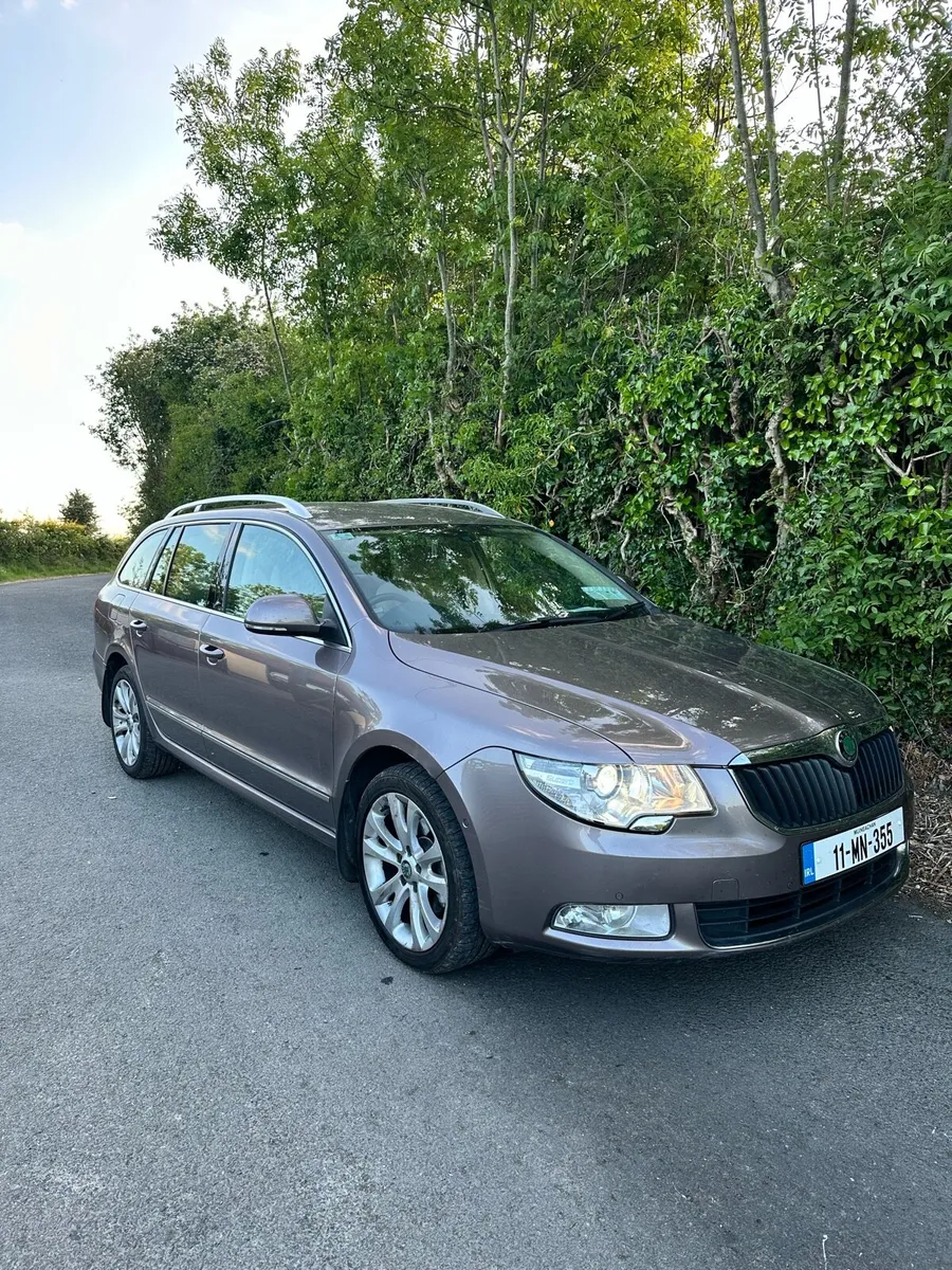 Deposit received Skoda superb estate DSG 170bhp - Image 4
