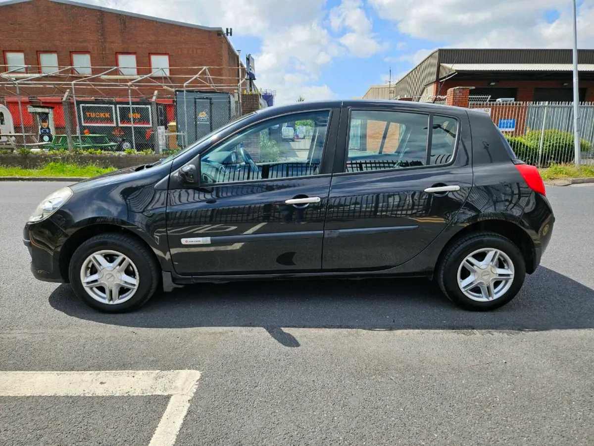 2008 Reanult Clio 1.2 petrol NEW NCT - Image 2