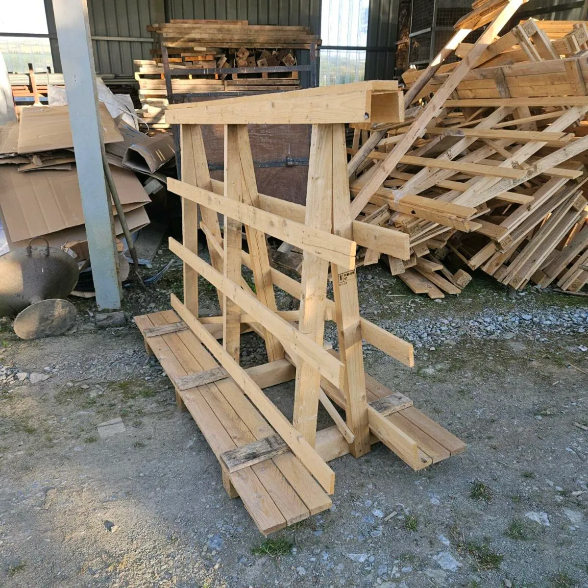 Quantity of dry timber - Image 2