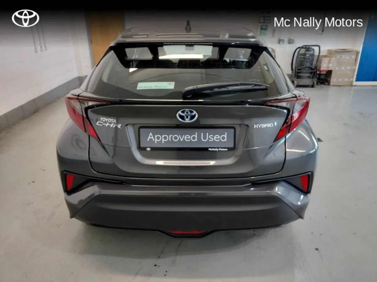 Toyota C-HR 1.8 Hybrid Luna 4DR Auto - Image 4