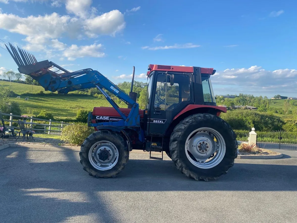 Case 885XL with front loader 1991 - Image 2