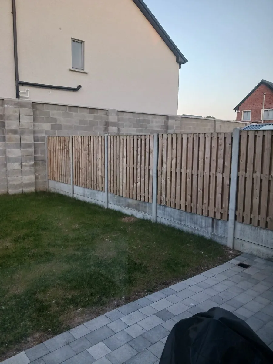 Garden panels - Image 1