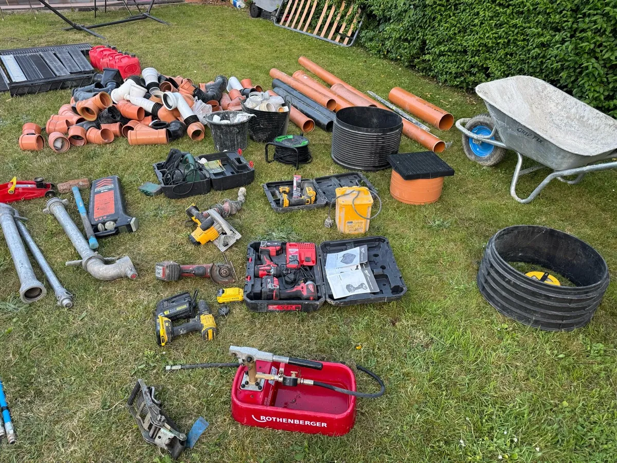 Drainage and plumbing equipment and power tools - Image 2