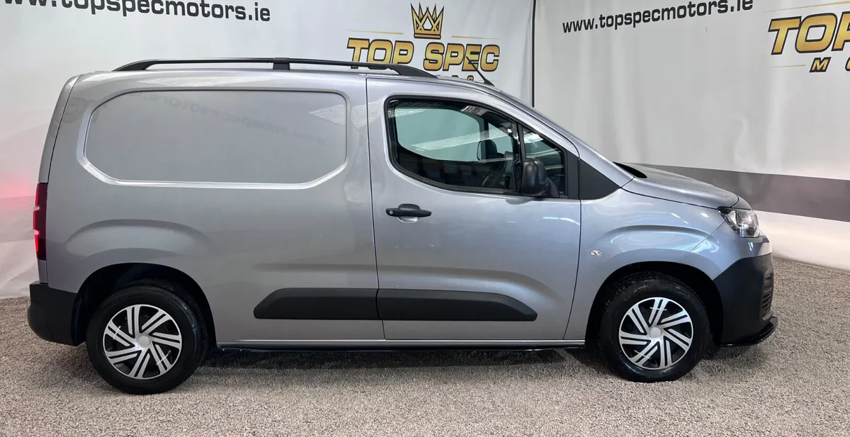 2020 CITROEN BERLINGO NEW MODEL 1.6Hdi 3 Seater  e - Image 4