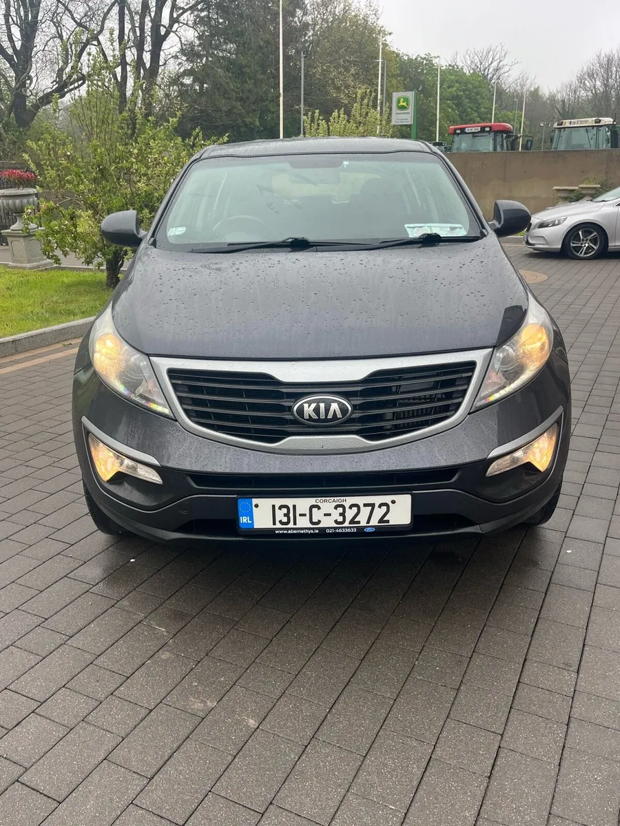 2013 Kia Sportage *Low kms* - Image 3