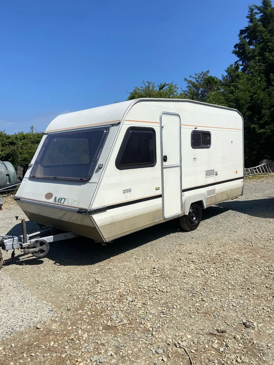 Caravan - Image 1