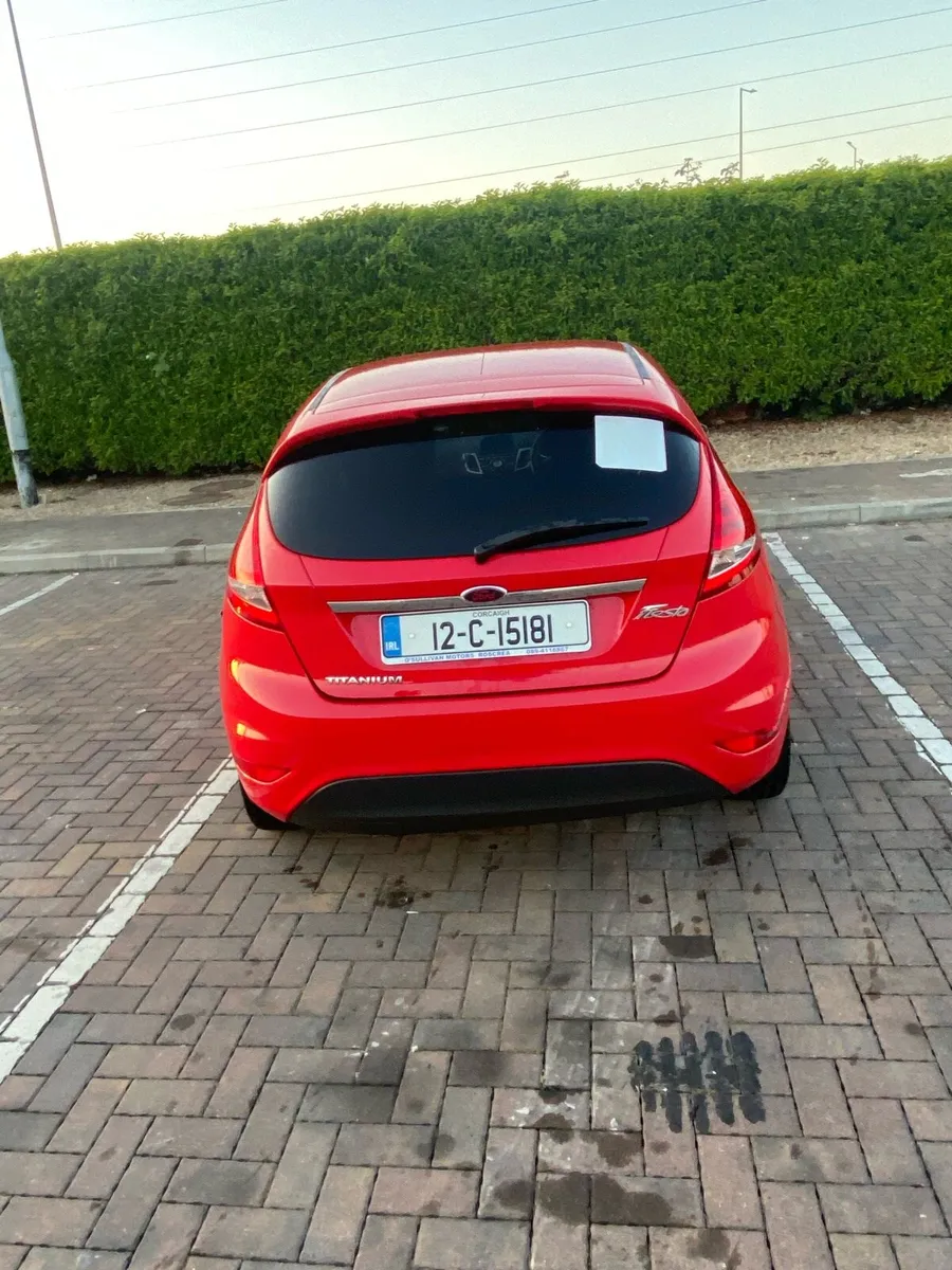 2012 Ford fiesta “Titanium” 116,000 Km - Image 3