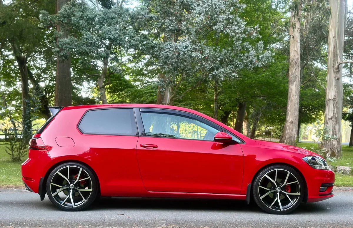 Volkswagen Golf 2018 1.0 TSI 110BHP GREAT SPEC - Image 4