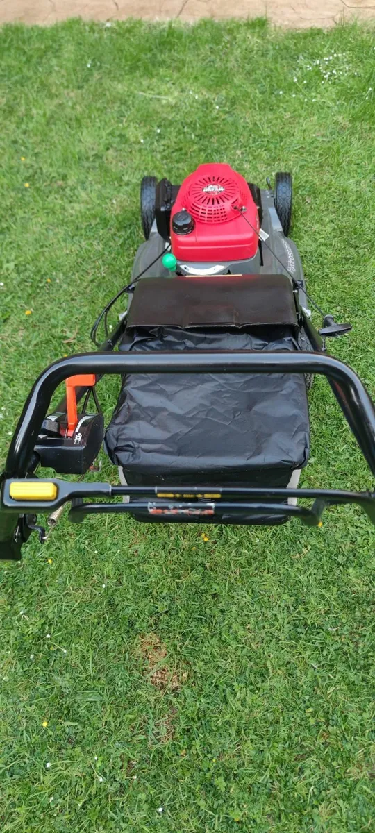 Honda HRX 537 lawnmower - Image 4