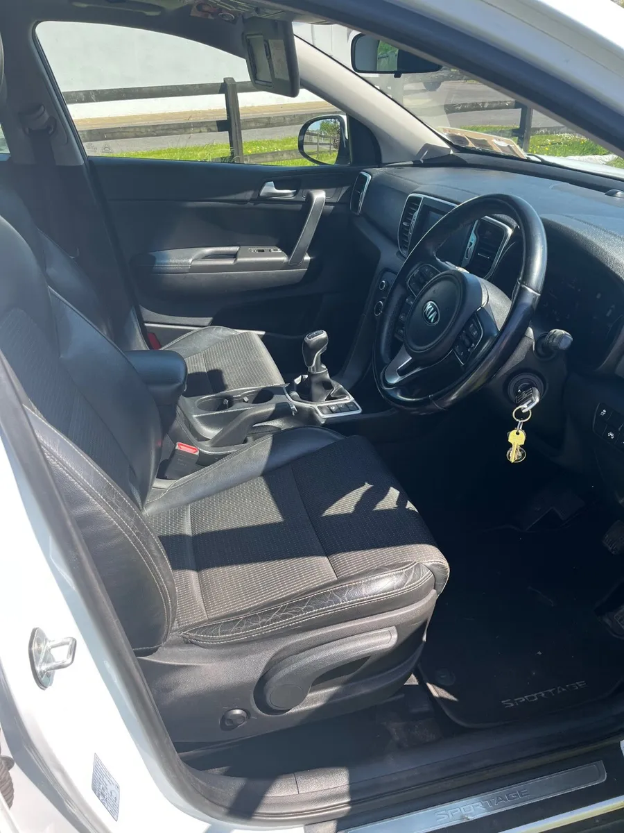 Kia Sportage 2016 - Image 4