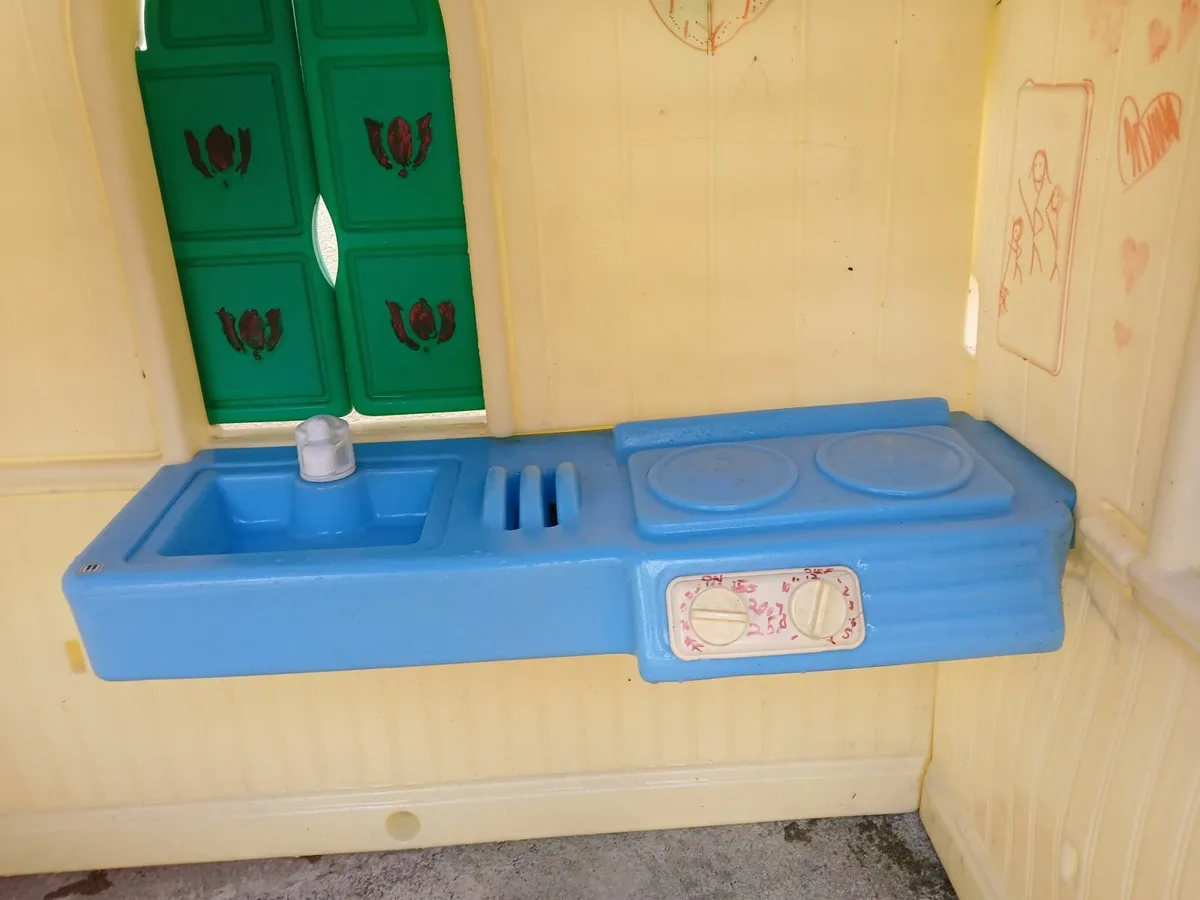 Playhouse - Image 1
