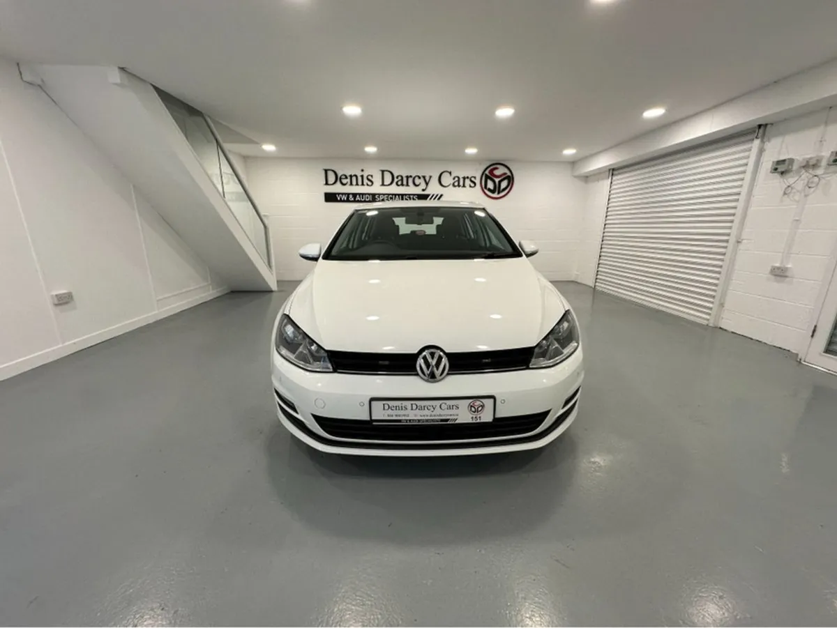 Volkswagen Golf 1.6 TDI Match Bluemotion 110PS 5 - Image 4
