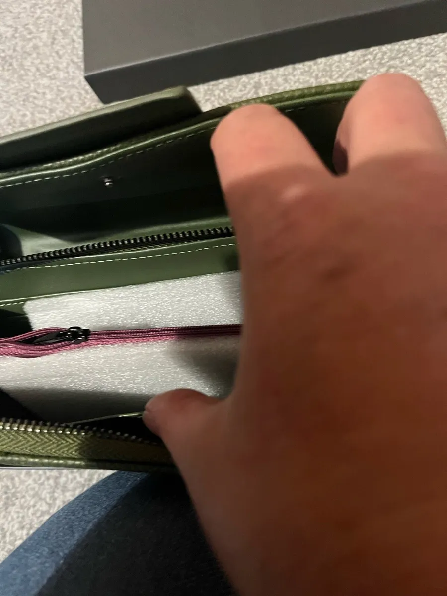 Wallet - Image 2