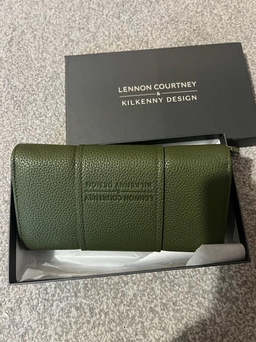 Wallet - Image 4