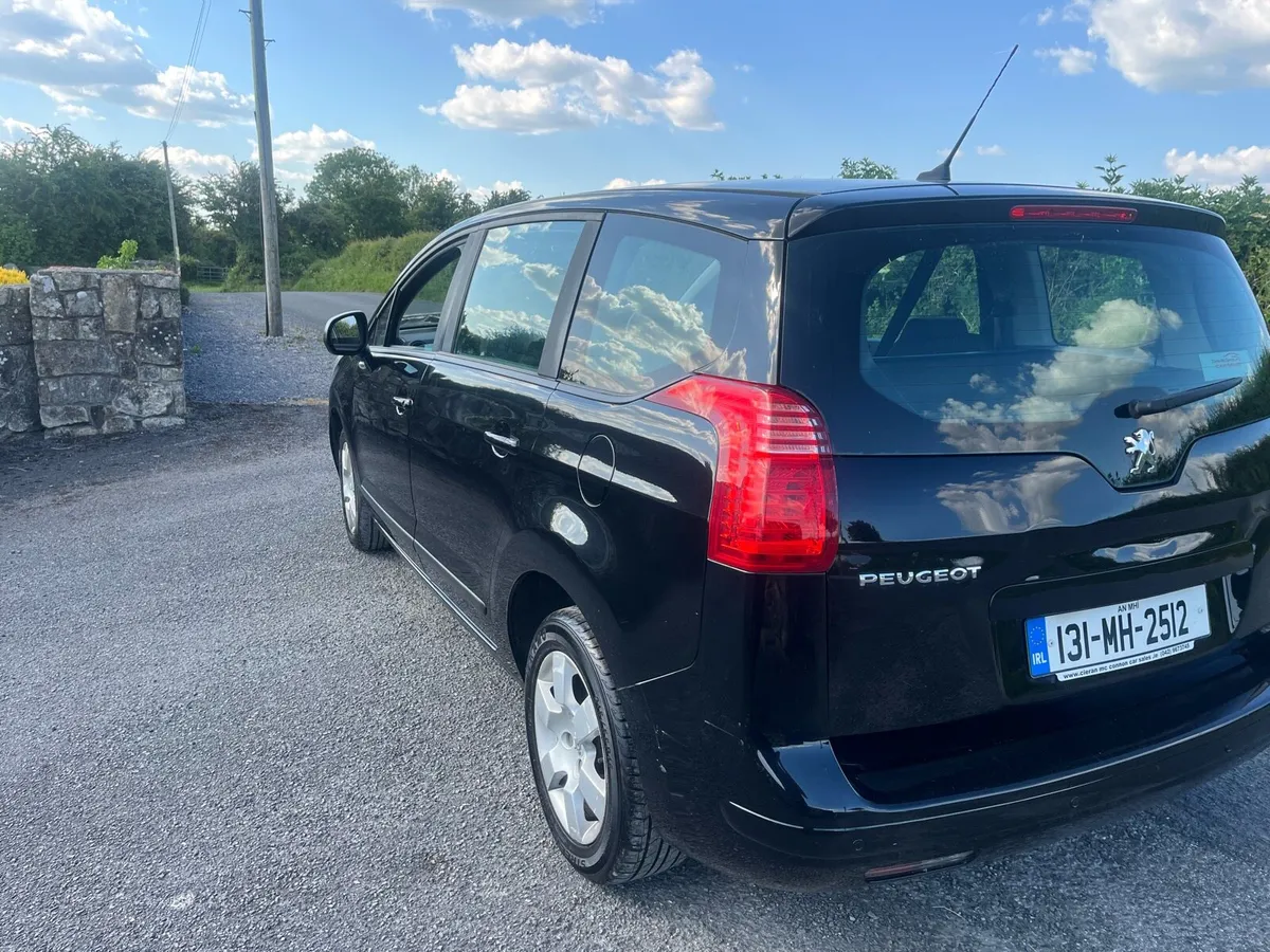 2013 Peugeot 5008 1.6 hdi - Image 4