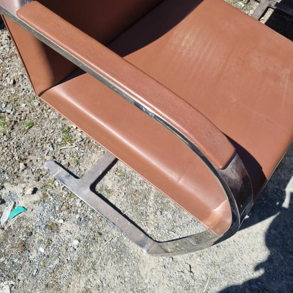 vintage leather armchairs, mies van der rhoe brno - Image 4