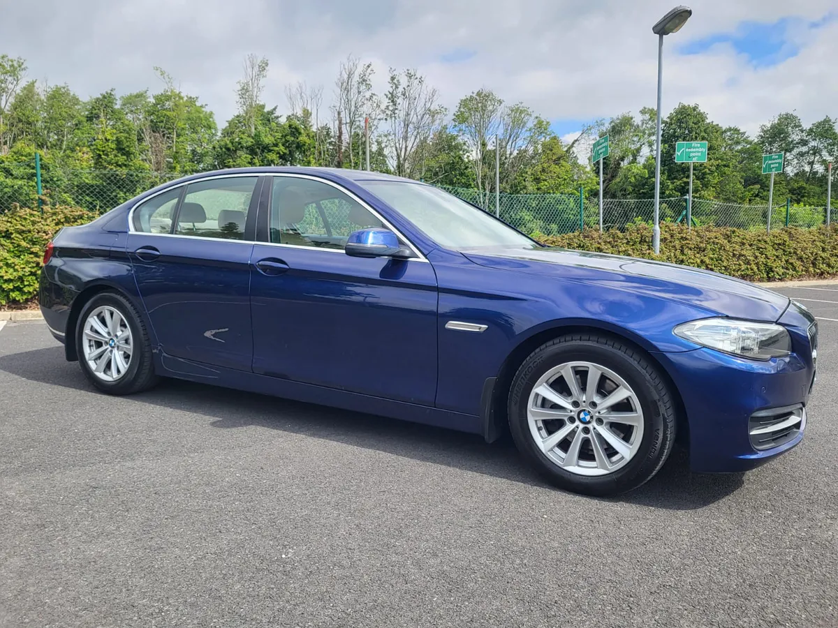 2015  BMW 520D SE  AUTOMATIC LOW MIKES - Image 1