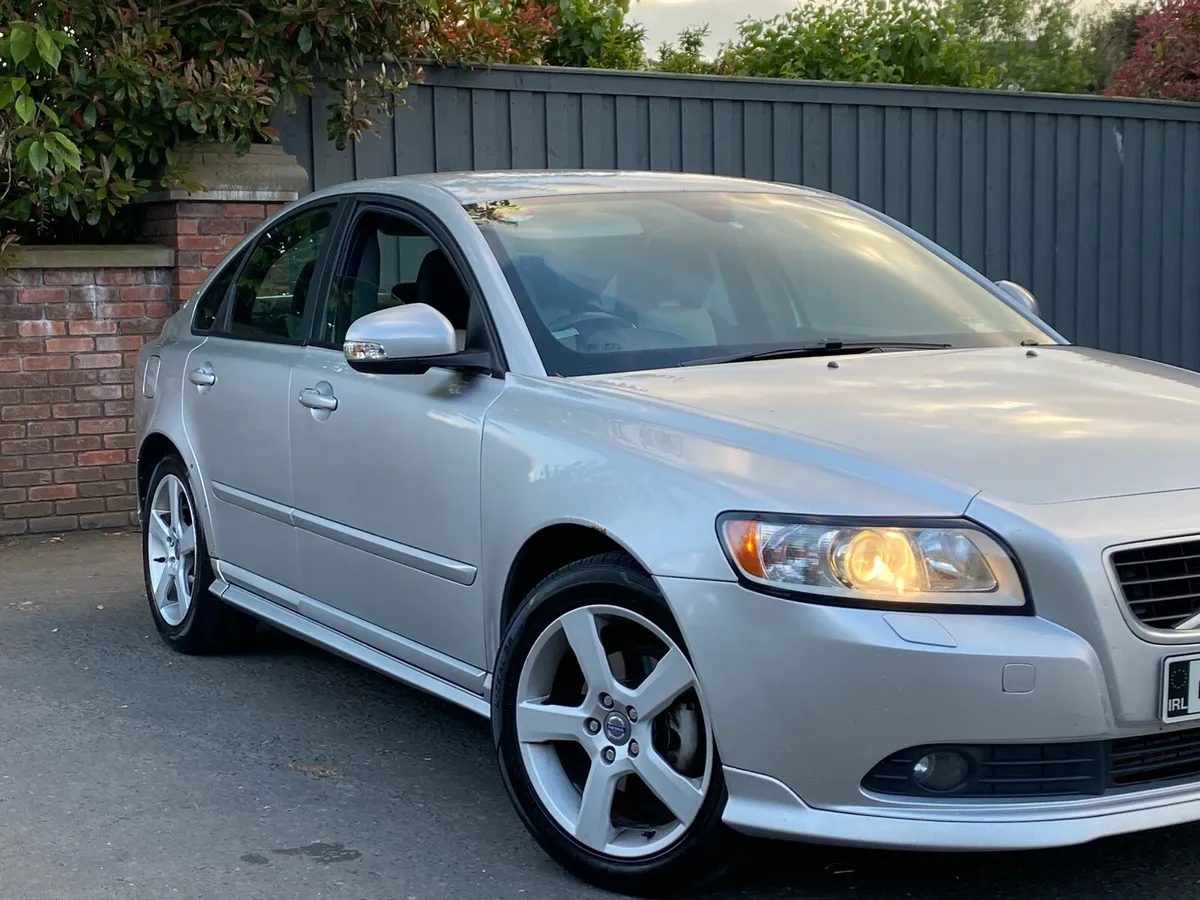 2010 Volvo S40 R Design Nct 02/26 Manual 6 Speed - Image 3