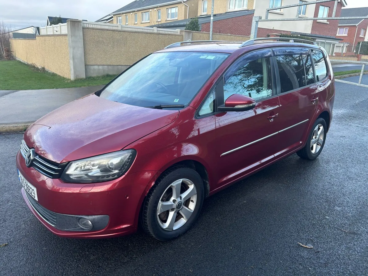 131 VW TOURAN NCT 09/25 AUTO 7 SEATER - Image 1
