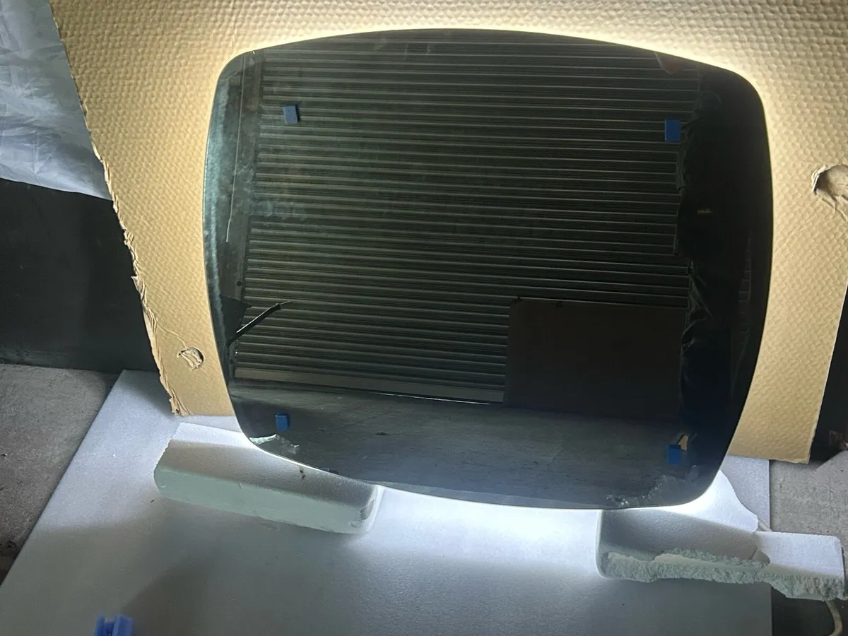 Bathroom LED mirror - Image 2