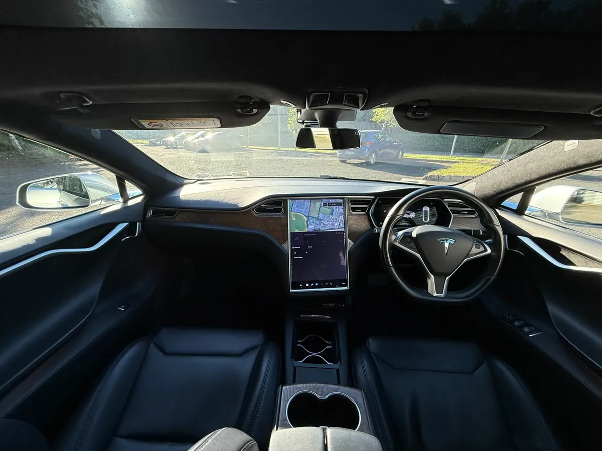 Tesla Model S 2018 - Image 3