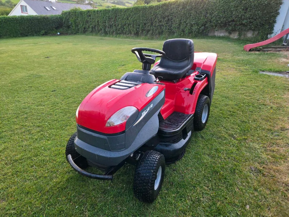 Ride on  lawnmower - Image 1