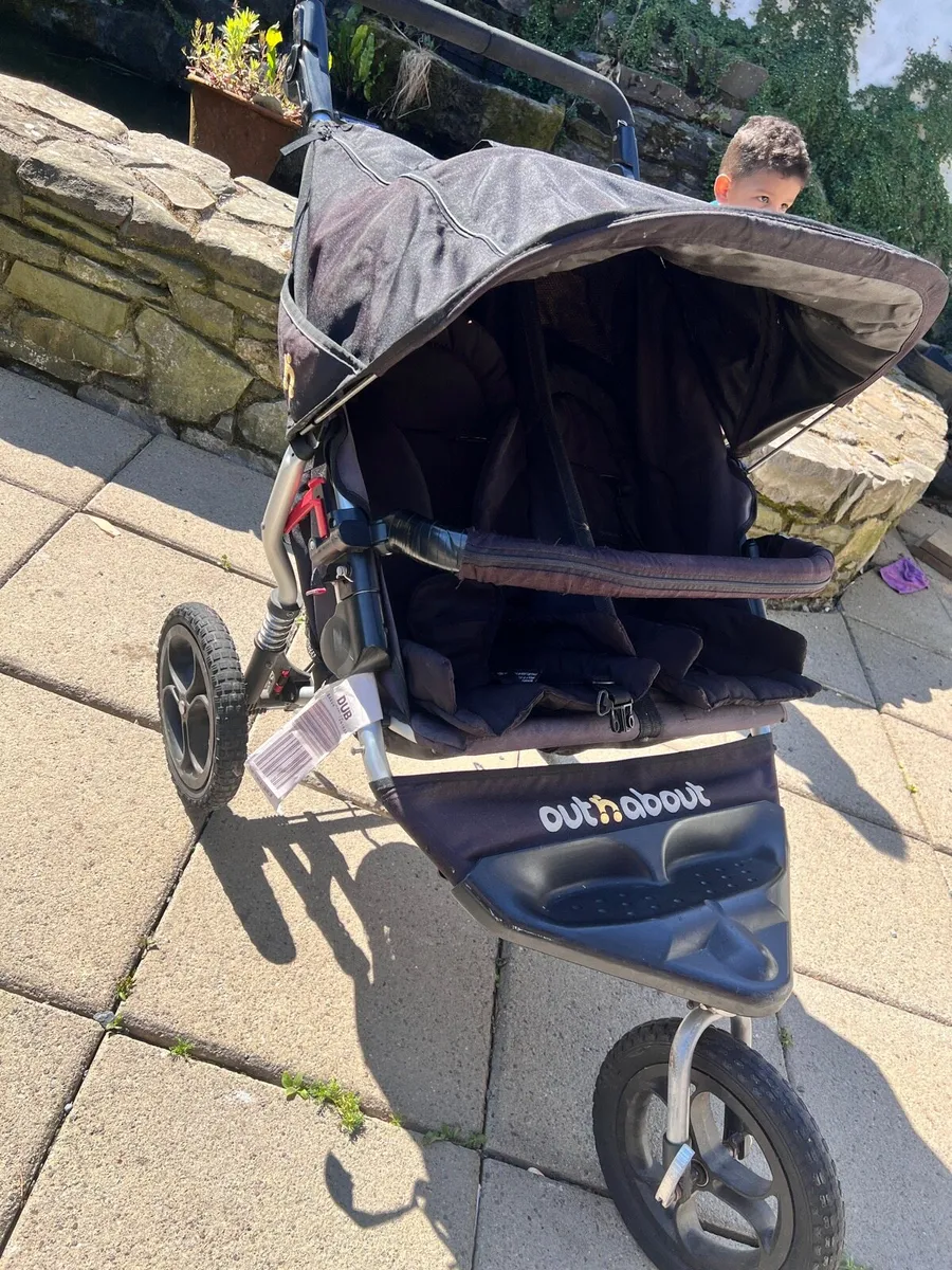 Out and about - Image 1