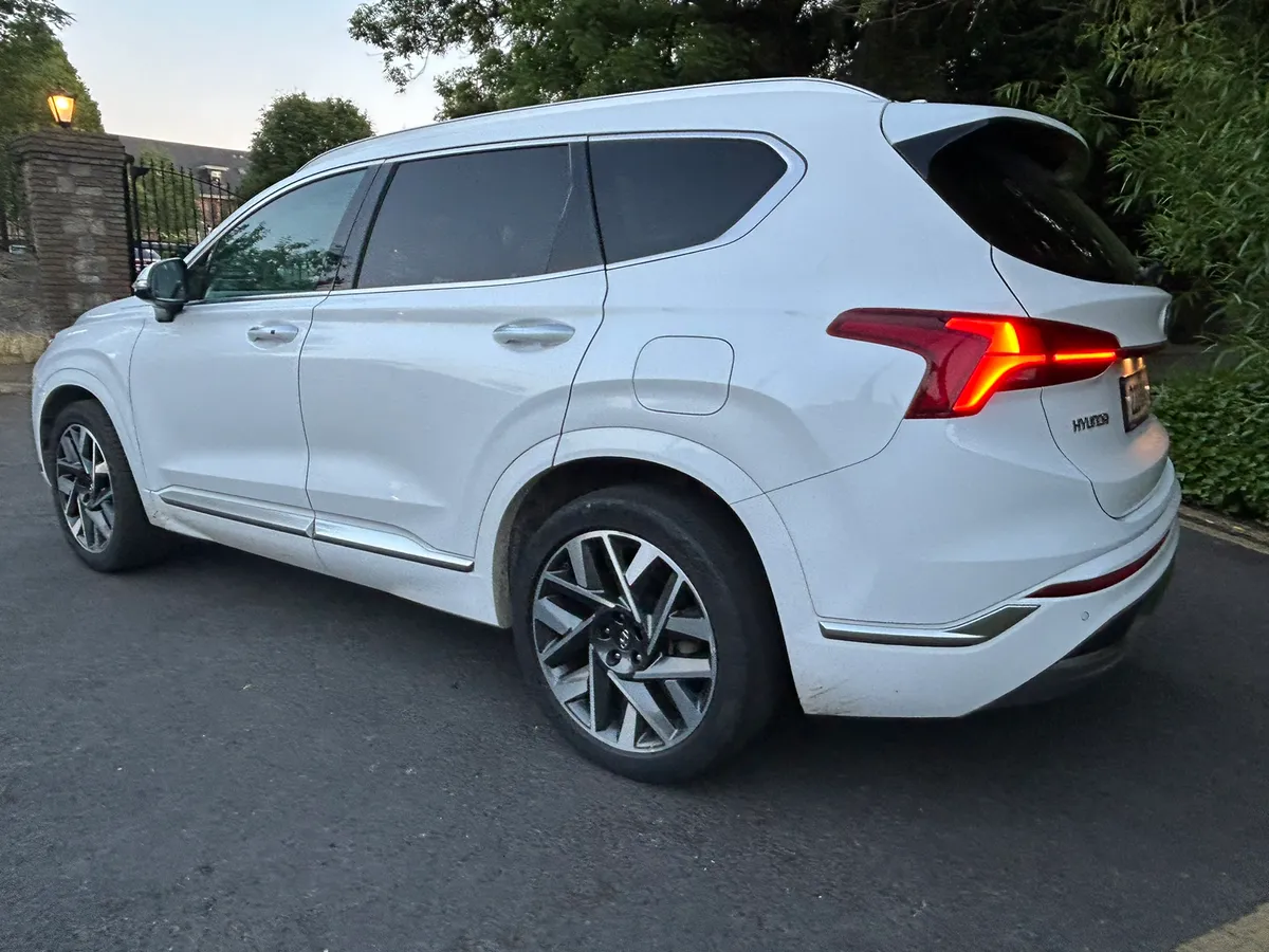 2022 HYUNDAI SANTA FE 4WD EXECUTIVE PLUS AUTO - Image 2