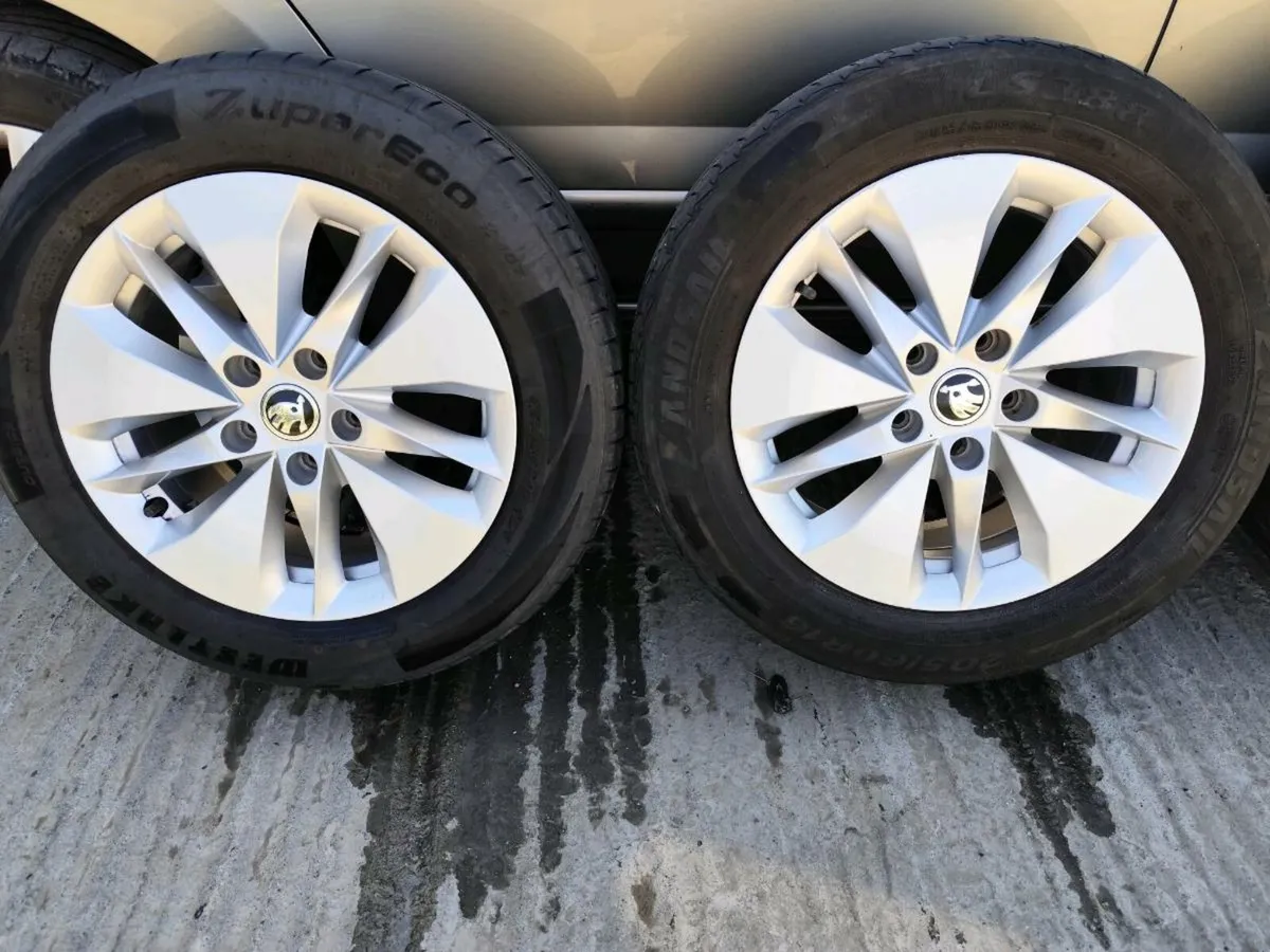 Skoda alloy wheels - Image 3