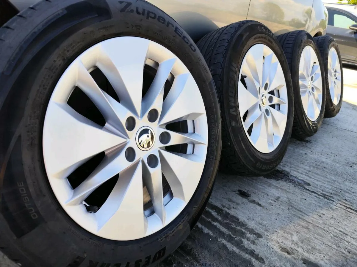 Skoda alloy wheels - Image 4