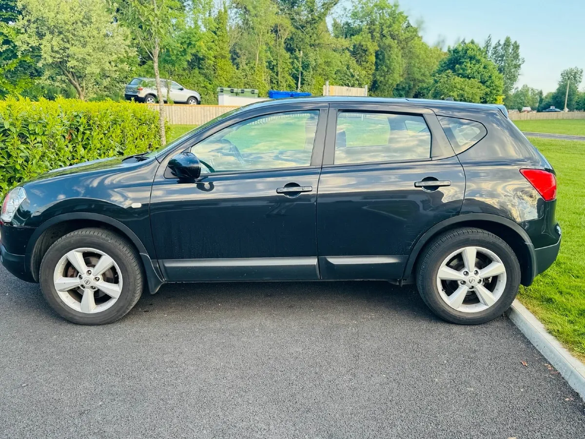 Nissan Qashqai 2010 - Image 3