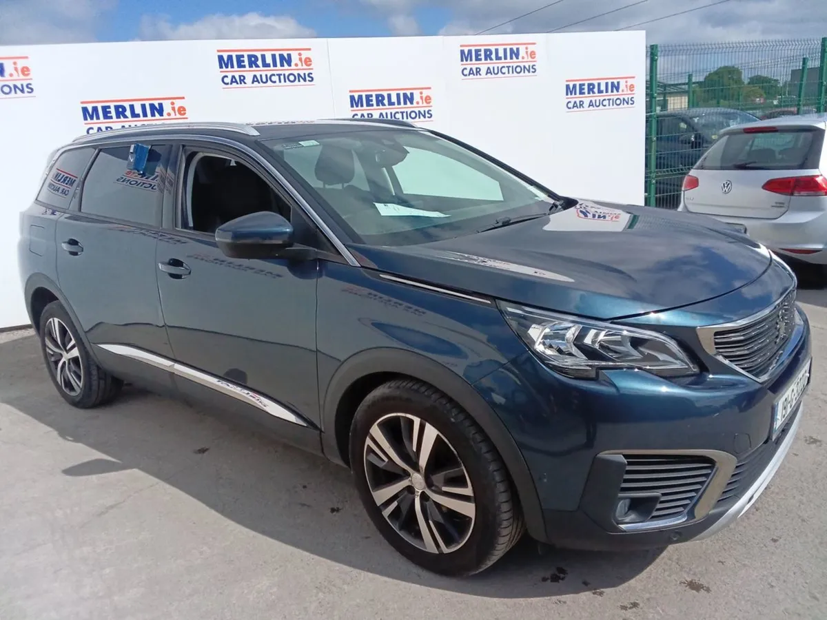 Peugeot 5008 Allure 1.2 130 6.2 - Image 2