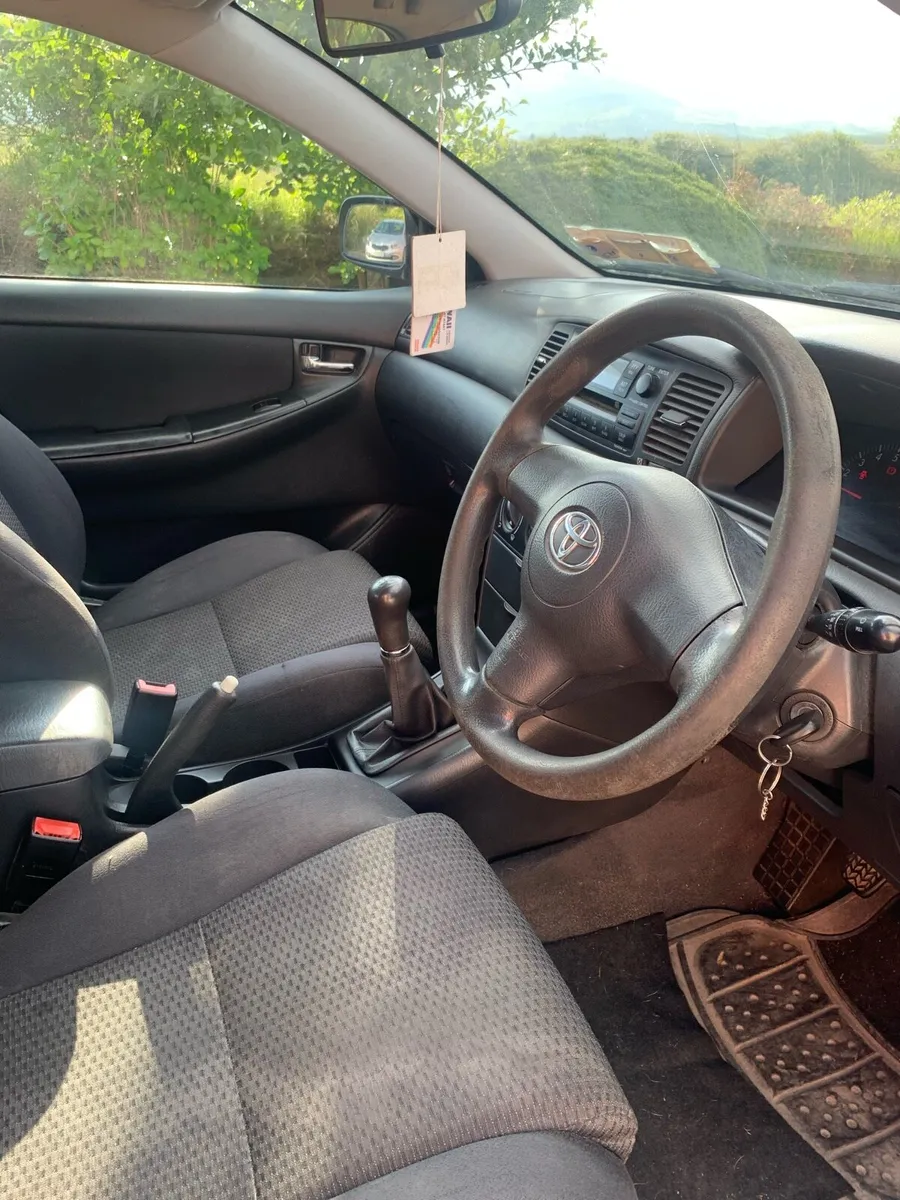 Car - Image 4