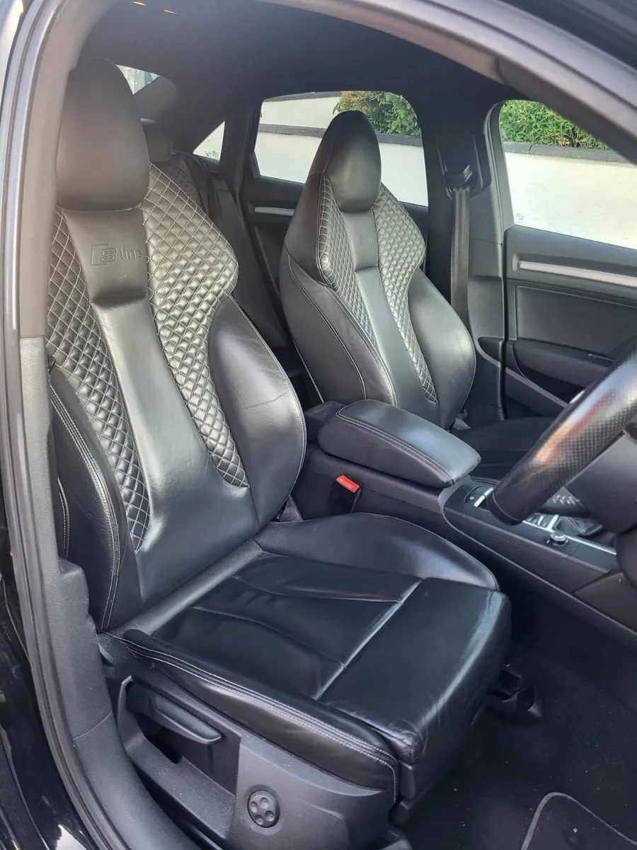 151 AUDI A3 1.6 TDI S-LINE - Image 3