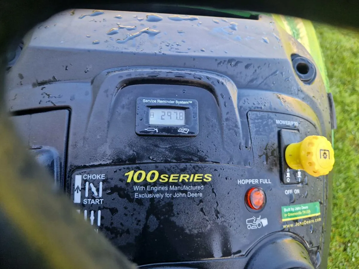 John deere lawnmower for sale - Image 4