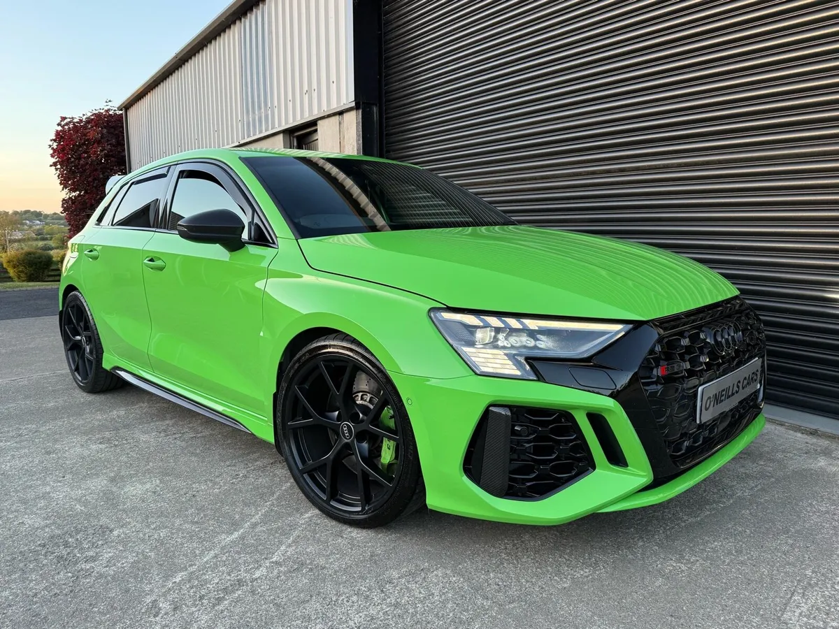 2022 Audi RS3 Carbon Black - Image 3