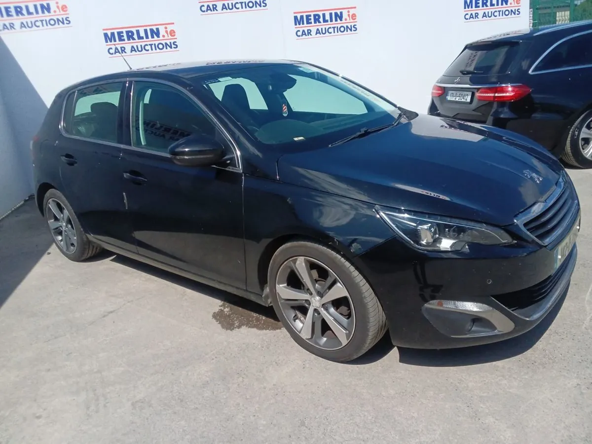 Peugeot 308 Allure 1.6 HDI 115 - Image 2