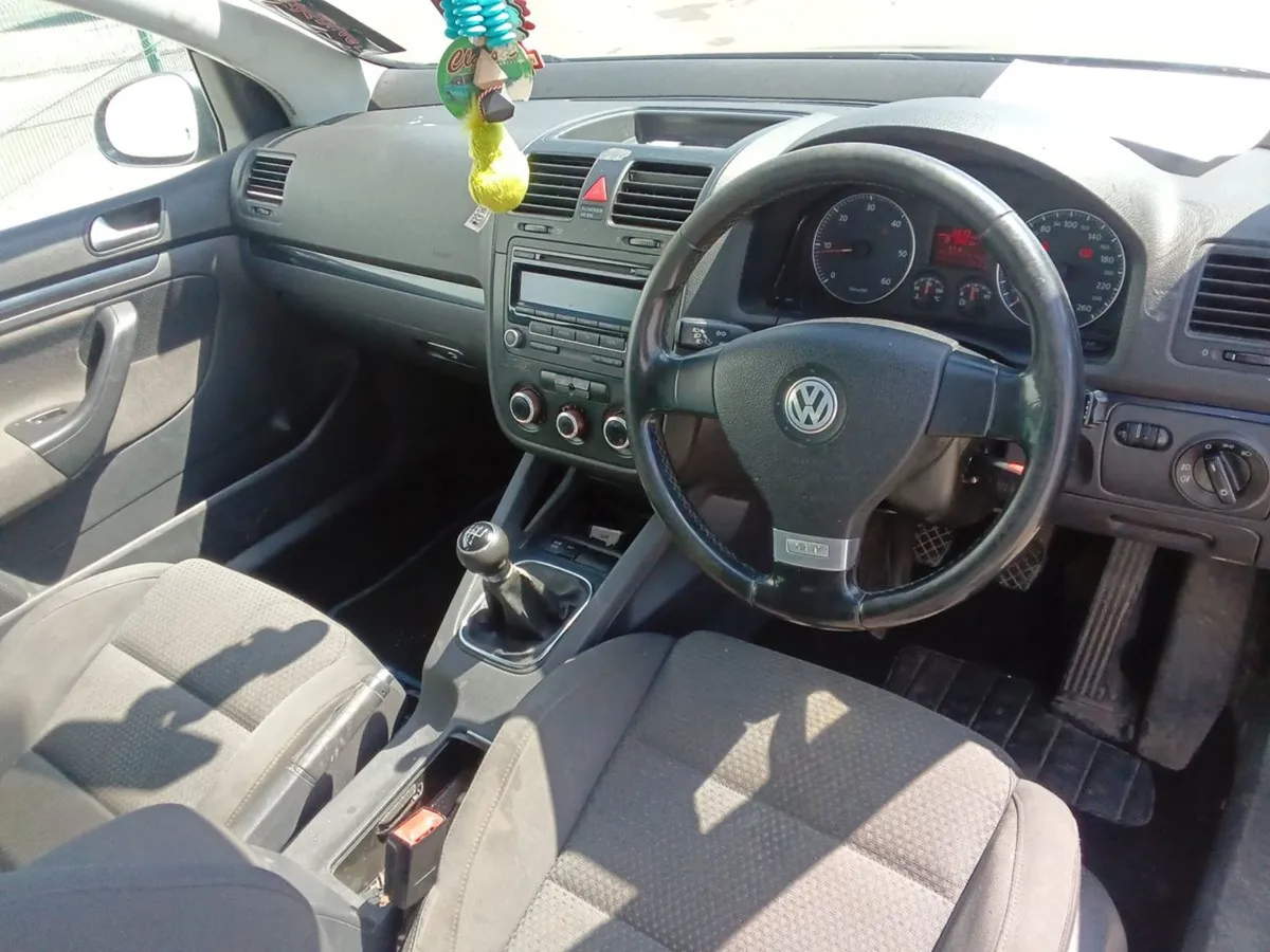 Volkswagen Golf GT SP 1.9tdi - Image 4
