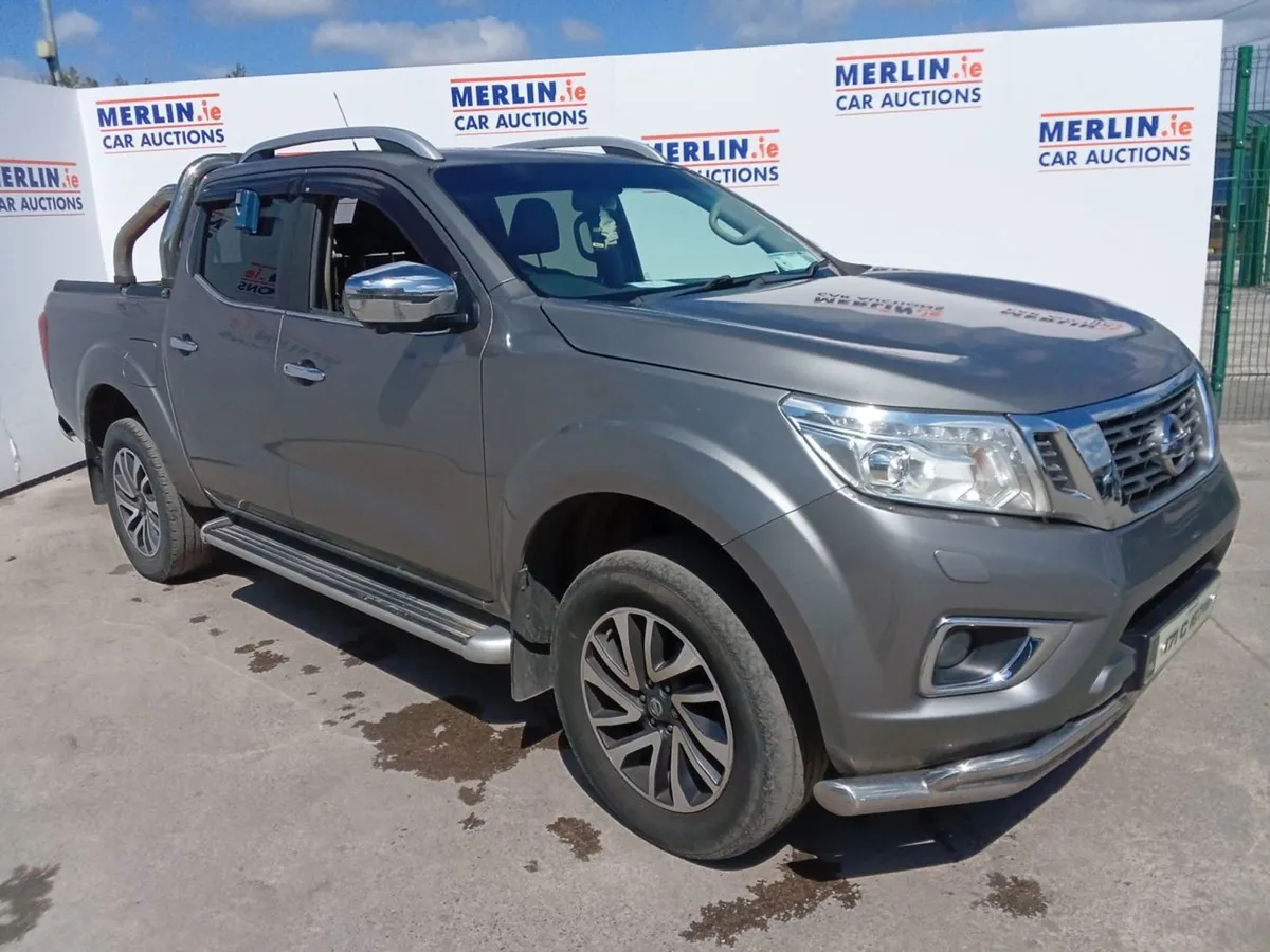 Nissan Navara 2.3 DCI Tekna D/C - Image 2