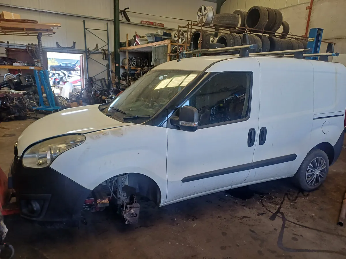 2015 VAUXHALL COMBO 1.3CDTI BREAKING - Image 1